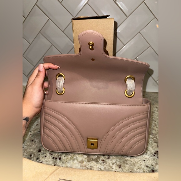 Gucci GG Marmont 2 - Picture 7 of 10